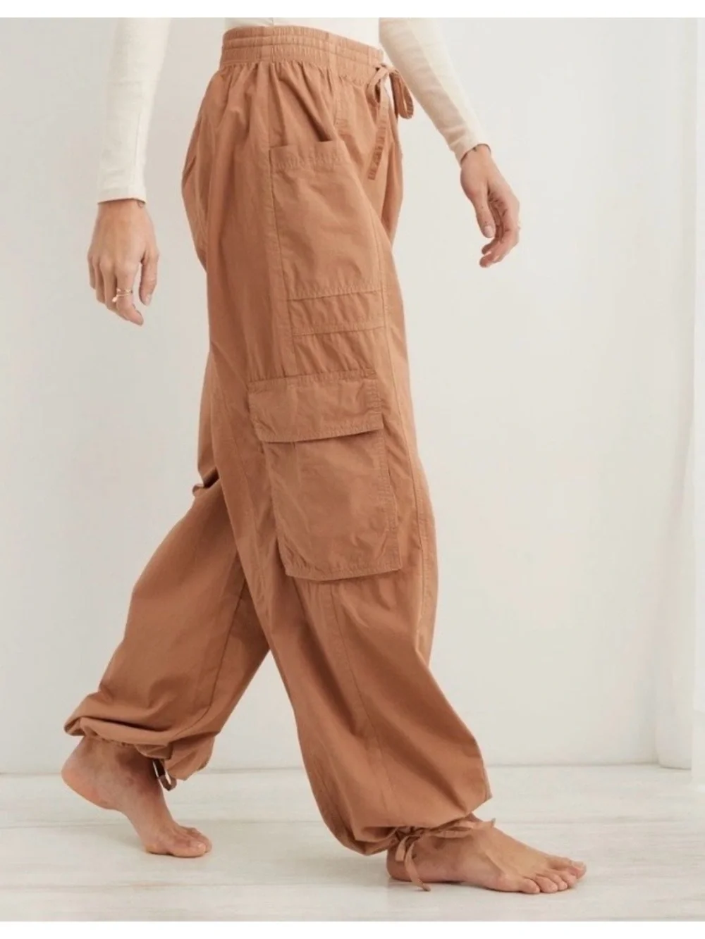 AERIE Go For It Baggy Cargo Pants - Picture 6 of 6